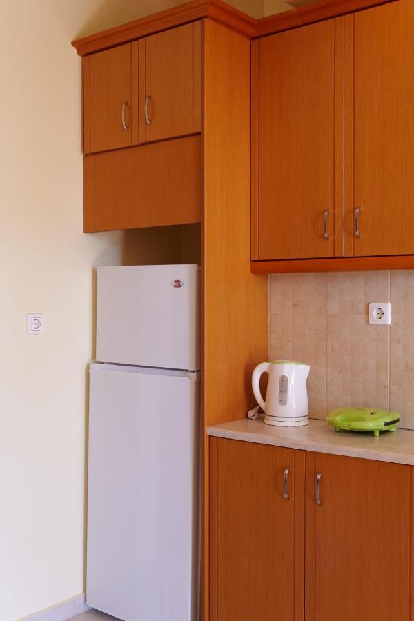Miracle Apartments Saranda Exterior photo